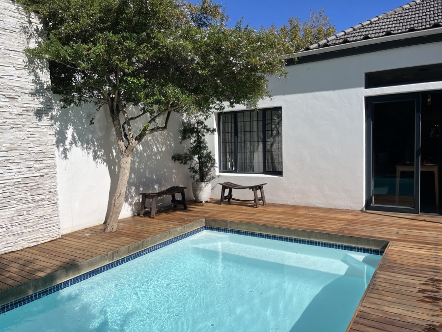 To Let 2 Bedroom Property for Rent in Oranjezicht Western Cape